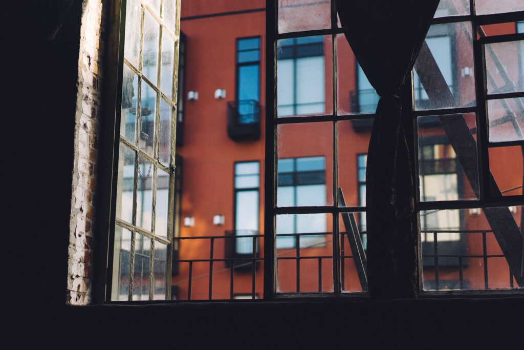 Ventilating the house is important and more in these times. In the blog post of star holding you will see how to measure air quality in 2020.